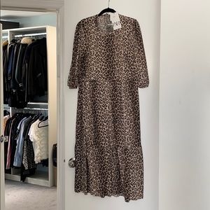 Zara leopard dress NWT